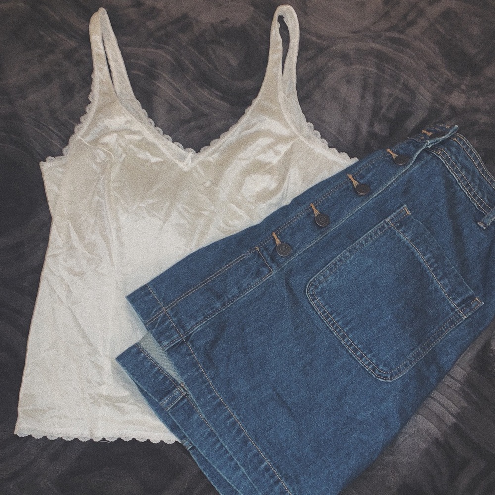 denim skirt